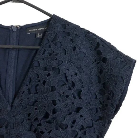 Banana Republic Navy Blue Crochet Lace Floral Dolman Sleeve Dress - Picture 4 of 8